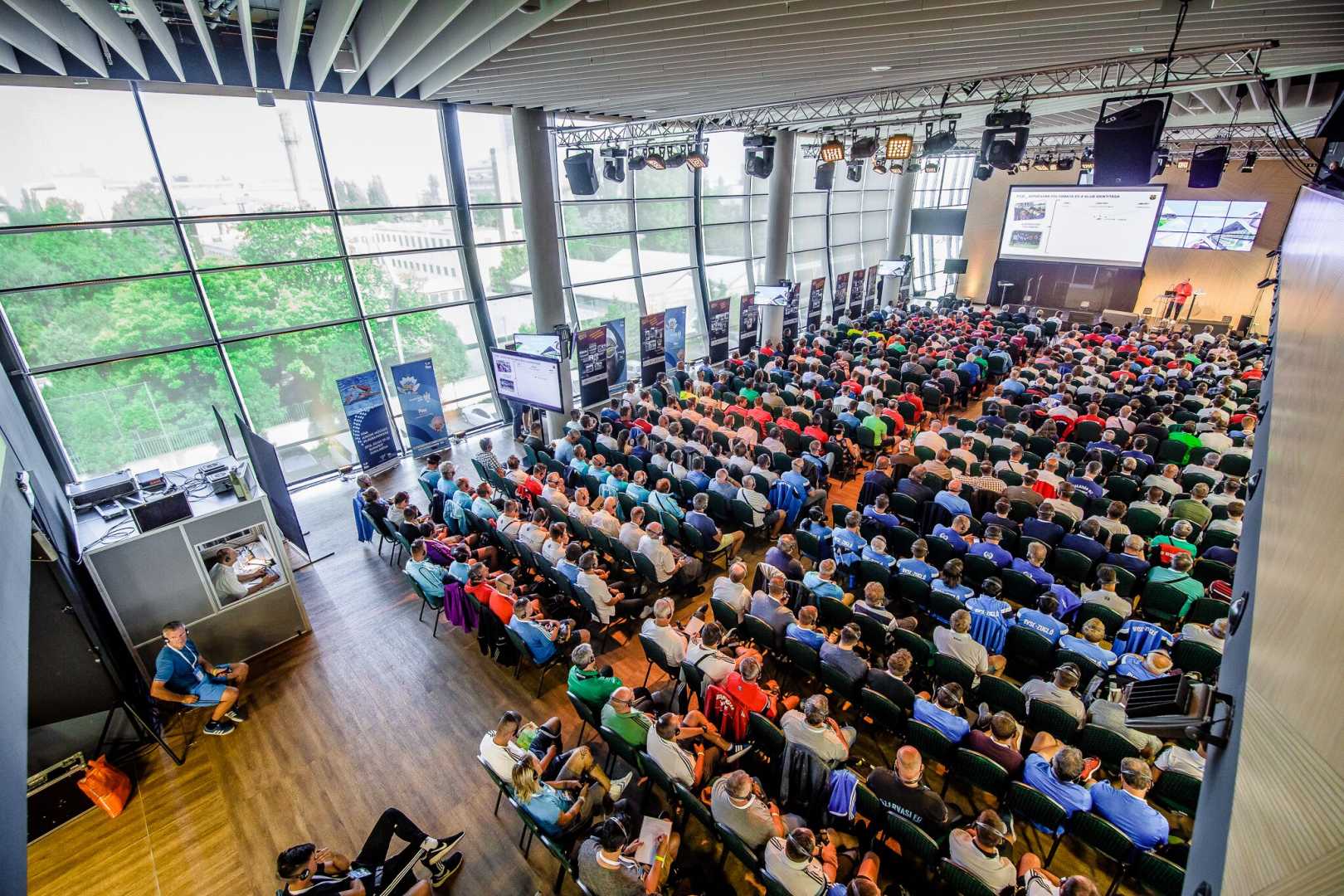 Sportinno 2018 Kétnapos konferencia többezer érdeklődő közönség