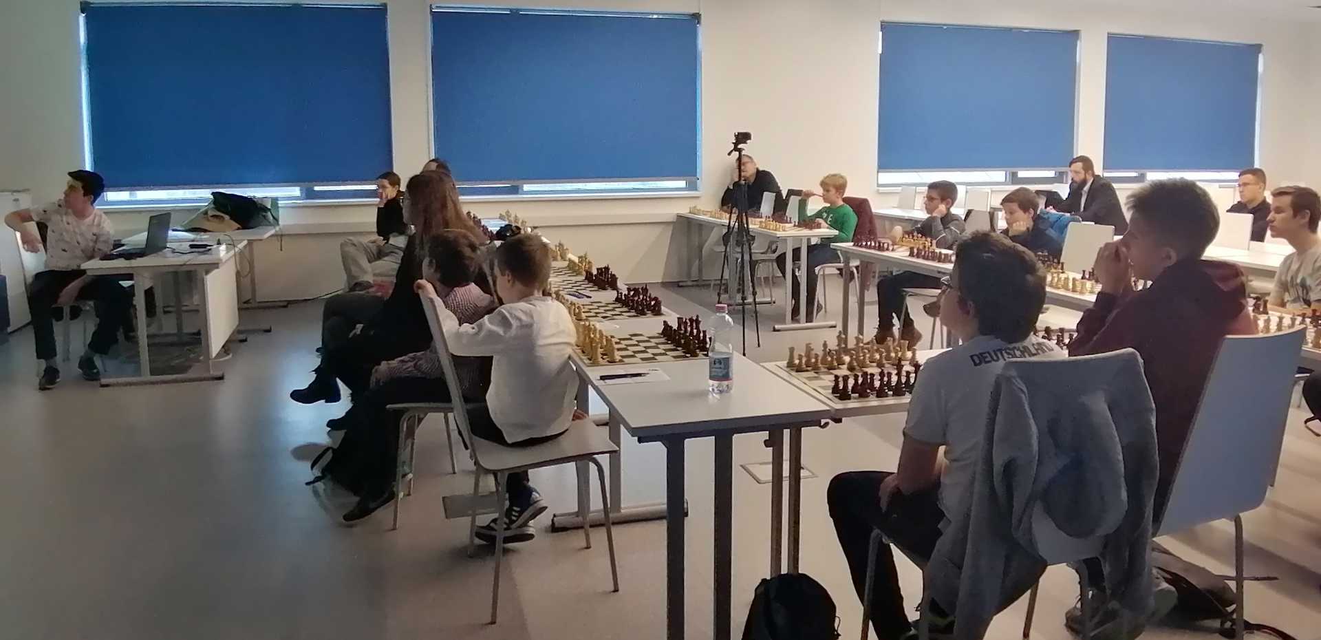 Világklasszis nagymester sakkozott a Testnevelési Egyetemen
