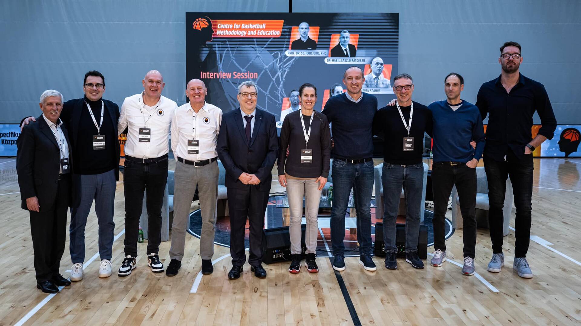 HUSS delegates attend international basketball conference