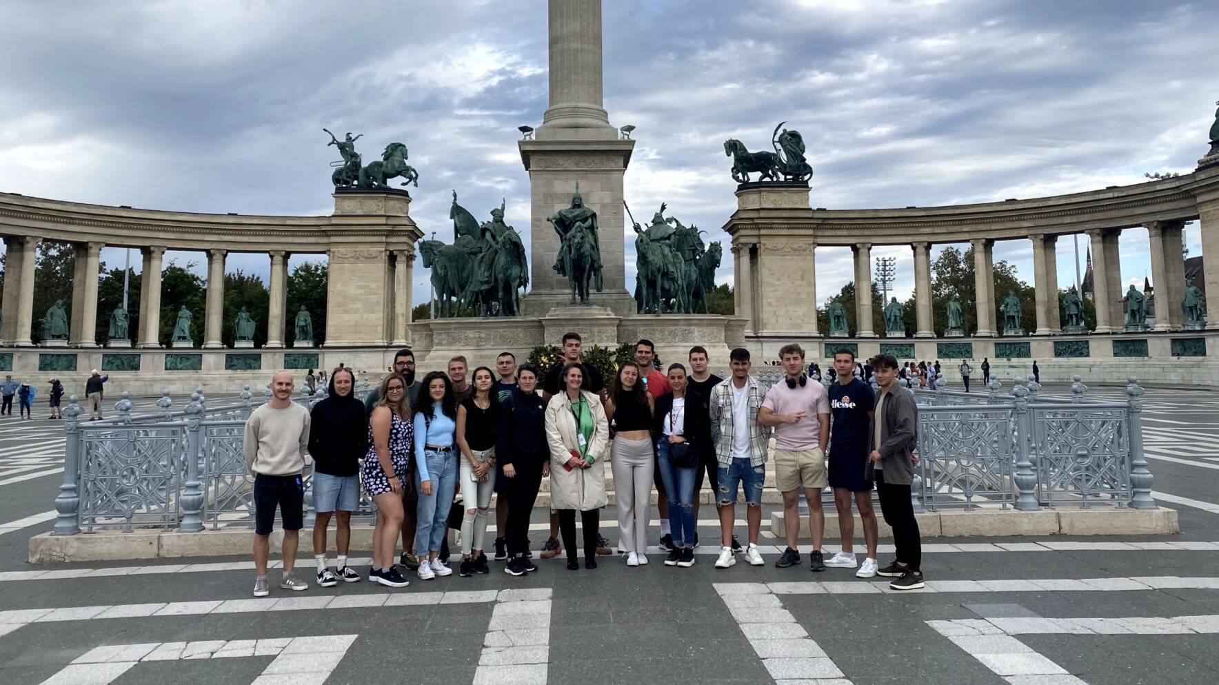 Students and teachers of the Sapientia Transylvanian Hungarian University visited HUSS