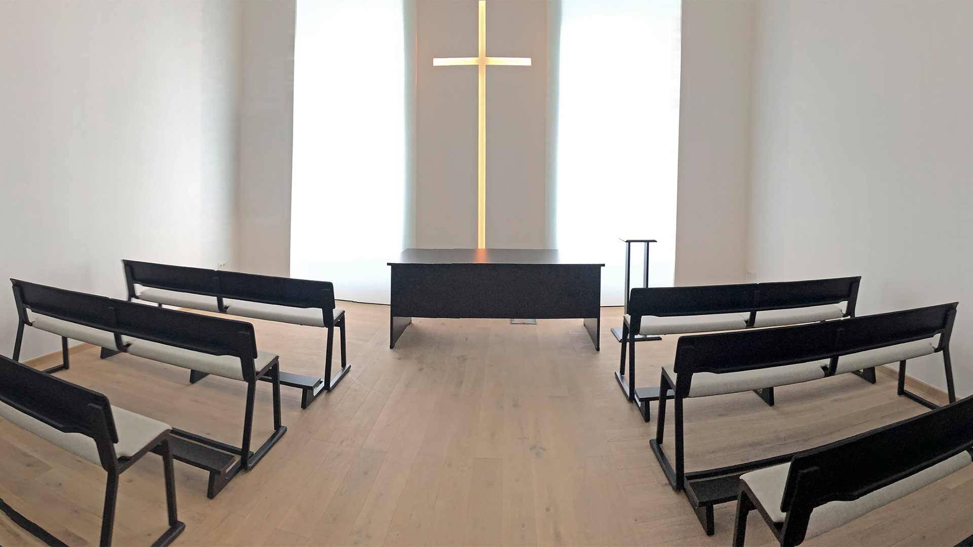 Erdő Péter bíboros szenteli fel a TF új kápolnáját