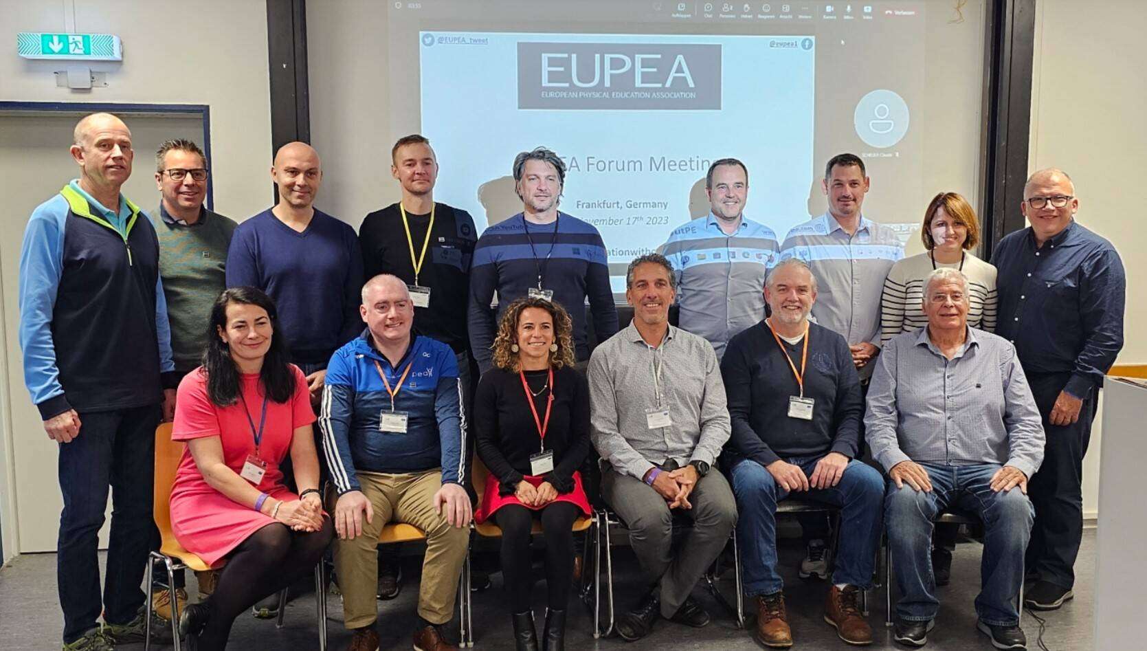 Az Európai Testnevelő Tanári Szövetség (EUPEA) vezetőtestületének tagjává választották Csányi Tamást