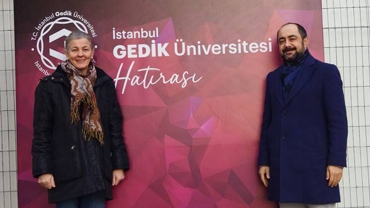 HUSS lecturer pays visit to Gedik University