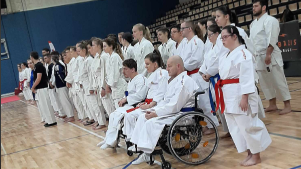 TF-fölény az első karate MEFOB-on