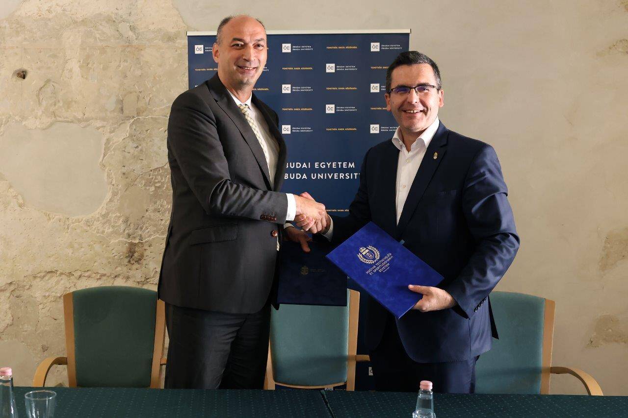 Együttműködik a TF és az Óbudai Egyetem 3