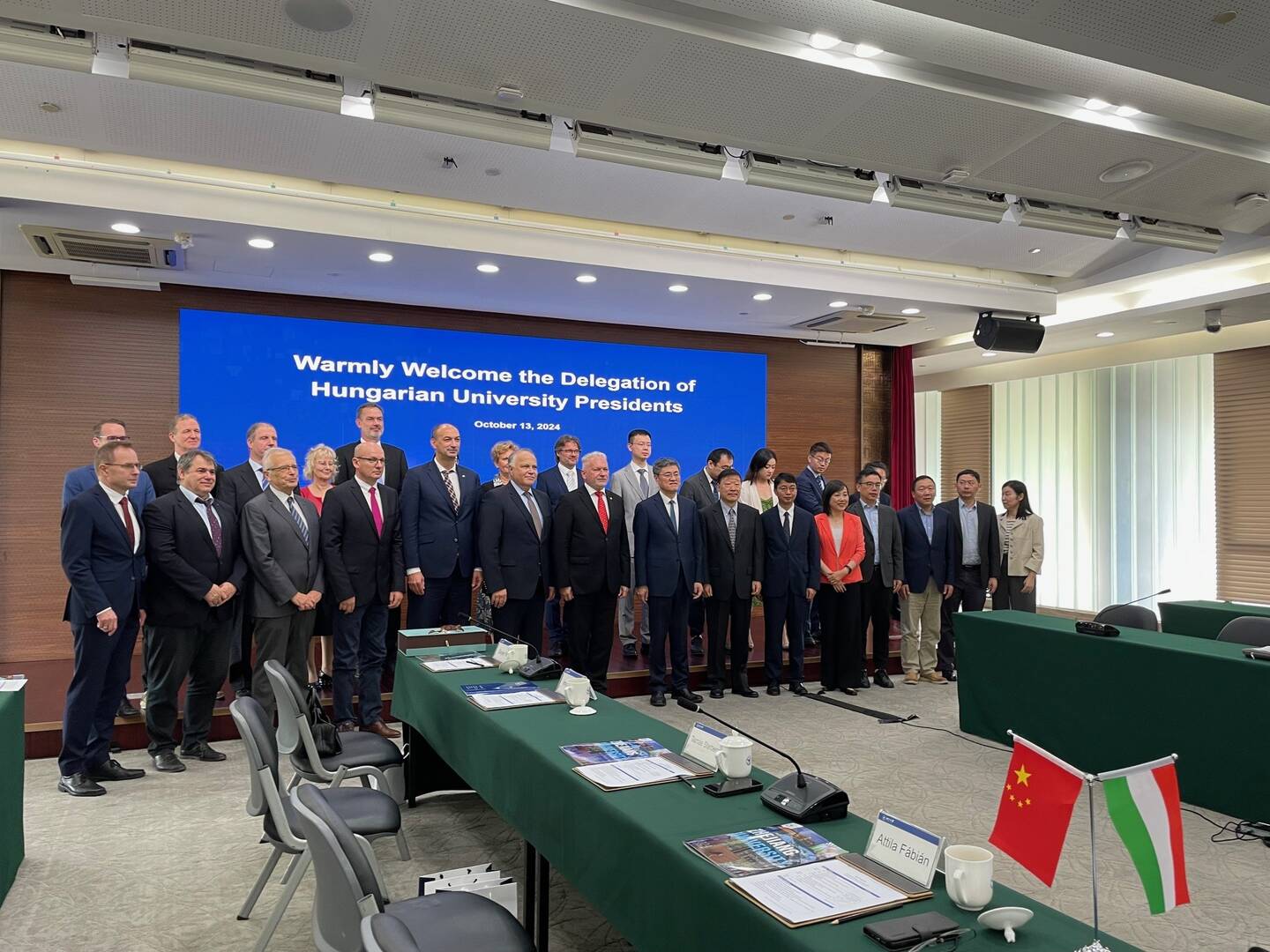 Hungarian university leaders find trip to China useful 2