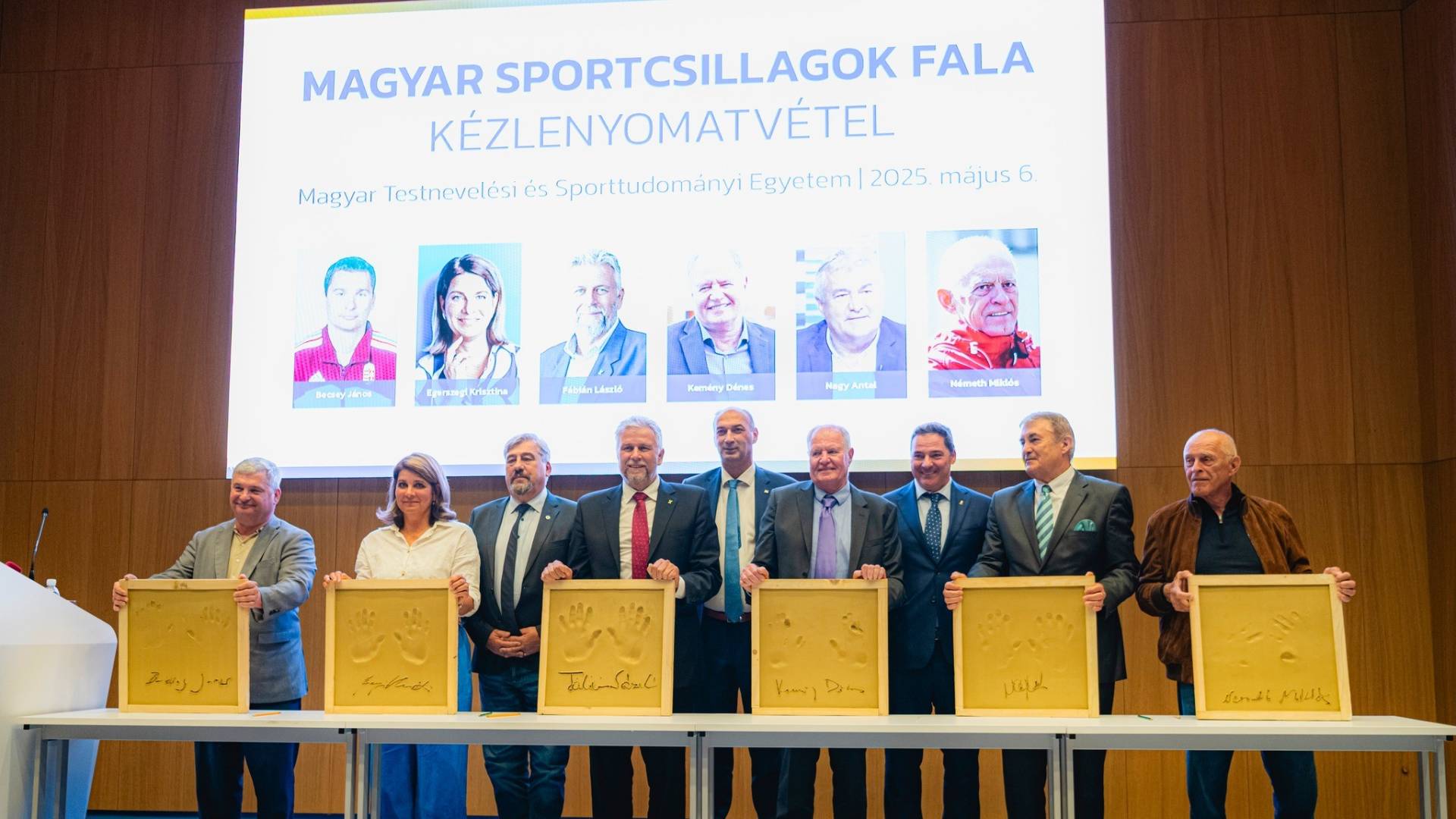 Egerszegi Krisztina és további öt világnagyság is kézlenyomatot adott a magyar sport napján a TF-en