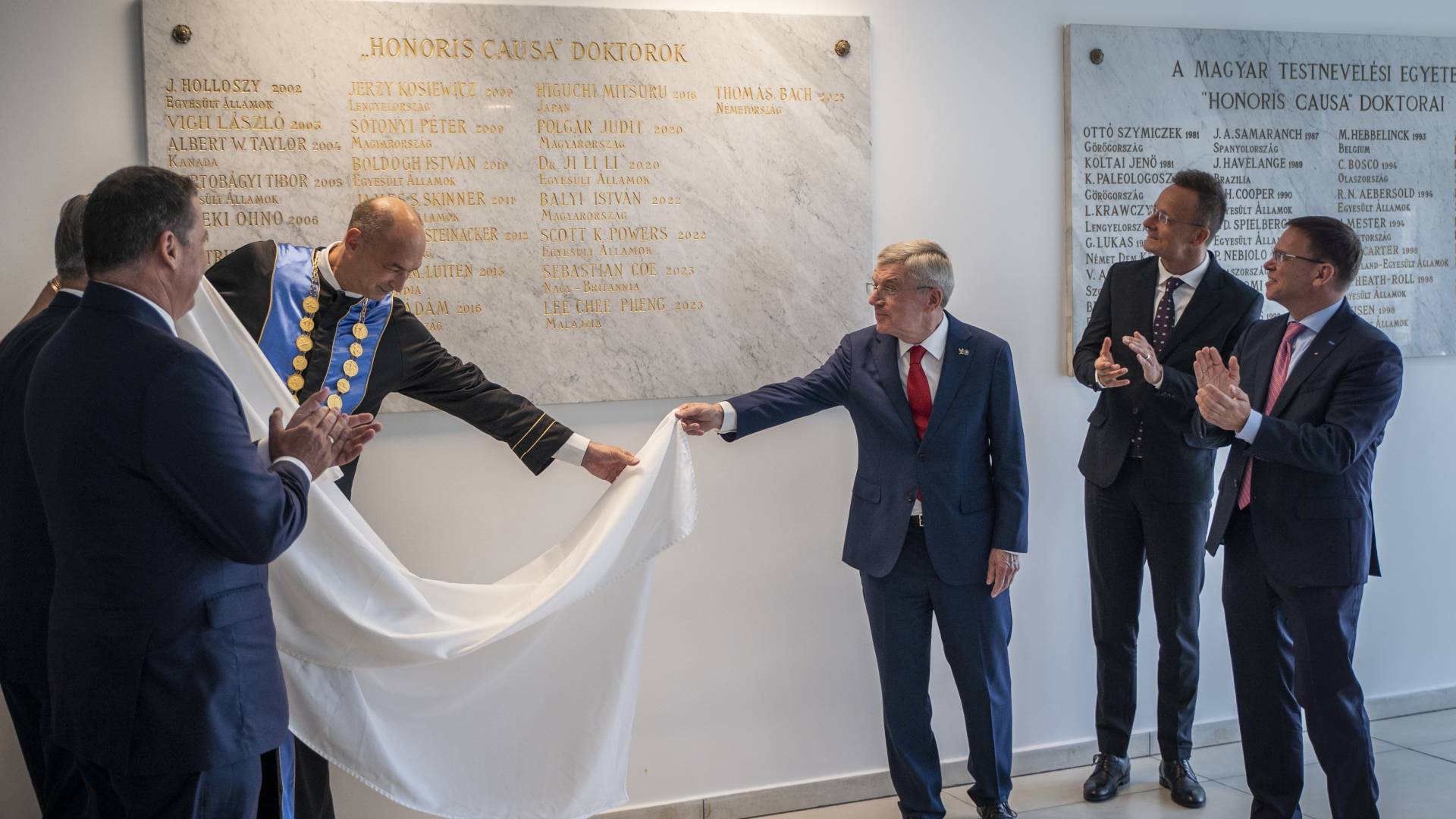 A TF díszdoktorává avatták a NOB előző elnökét, Thomas Bachot