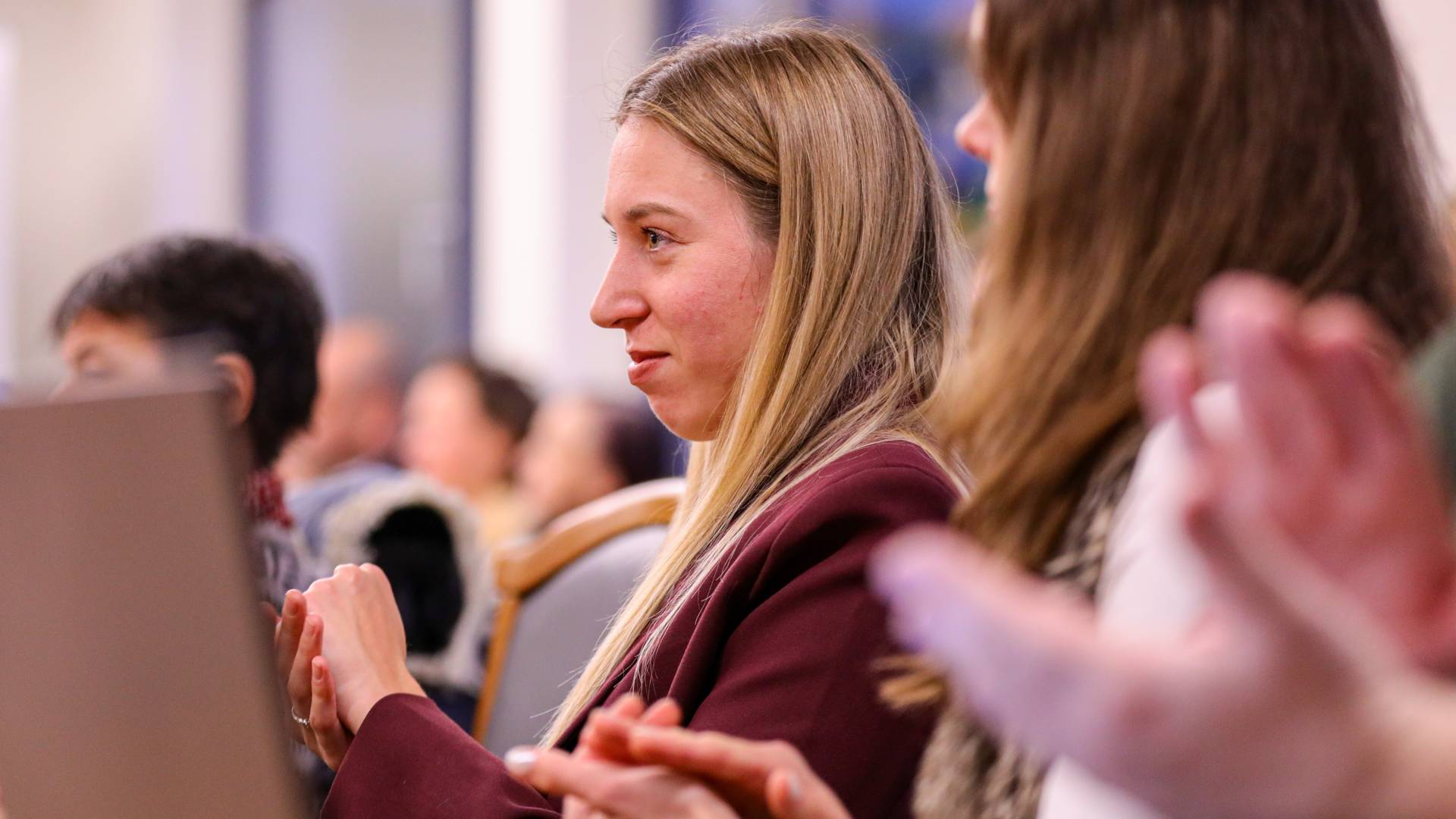 Sajtotajekoztato kereteben koszontottek a szazeves TFSE t 5