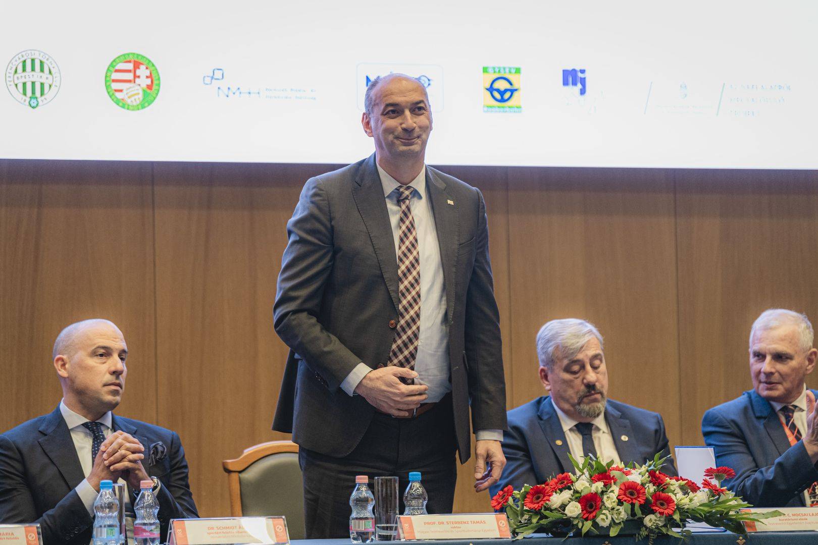 Uj vezetok az OTDT Testneveles es Sporttudomanyi Szakmai Bizottsagaban 1