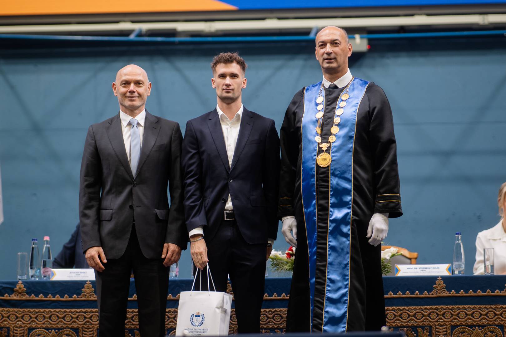 Miniszteri koszontovel es rekordszamu uj hallgatoval kezdodott a tanev a TF en 2